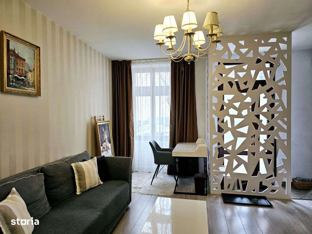 Vindem apartament situat ultracentral pe strada Roman Ciorogariu - Imagine principală: 3/13
