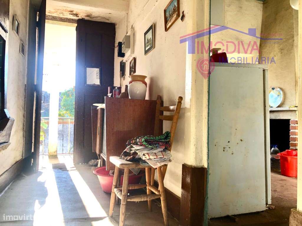 CASA SENHORIAL E TERRENO, CASTANHEIRA DE PERA-13