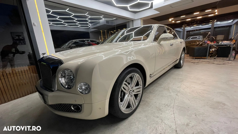 Bentley Mulsanne Standard - 3