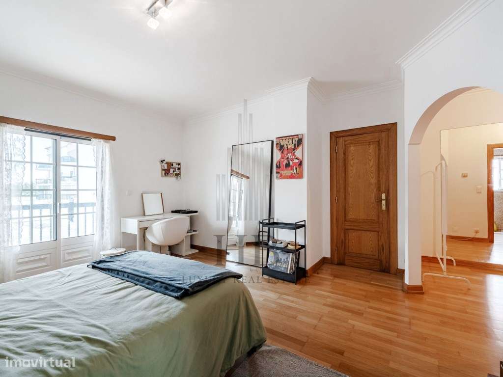 Apartamento T4 em Condomínio Privado com Piscina | Alcabideche | Ca...-41