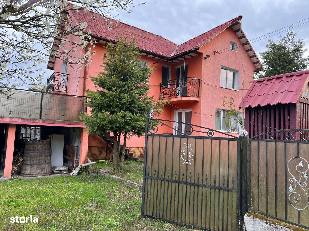 Casa de vanzare, zona Certej-0