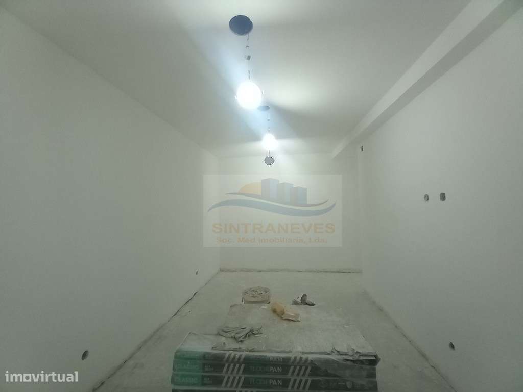 Belíssimo Apto T2 totalmente remodelado Com Elevador próximo do Cen... - Grande imagem: 5/25