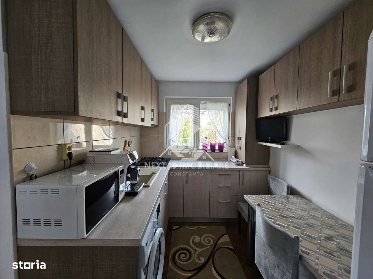 Casa 3 camere, langa Primaria Ovidiu,  teren 527 mp - Imagine principală: 5/20