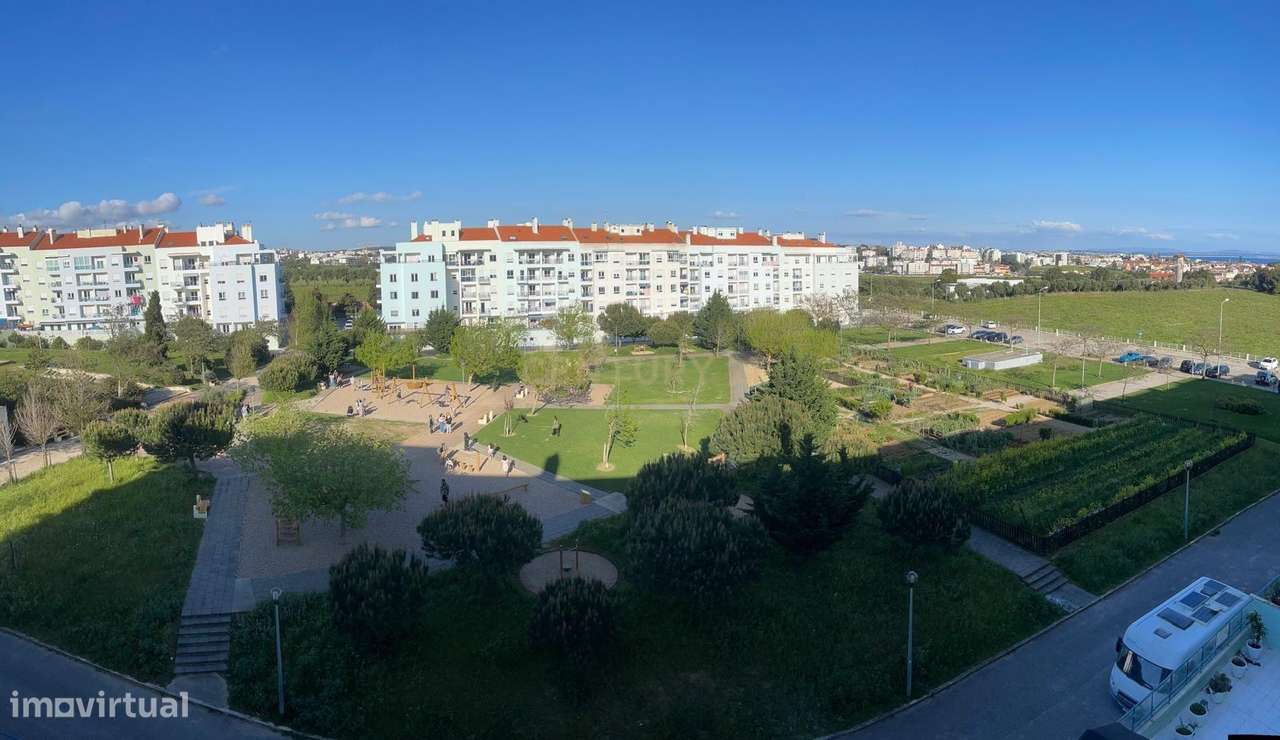 Apartamento T3 em Carcavelos com Garagem e Elevador - Grande imagem: 4/22