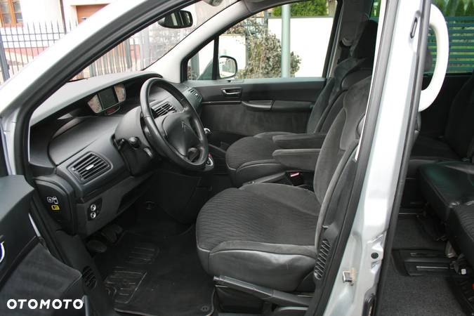 Citroën C8 2.0 HDi Exclusive - 11