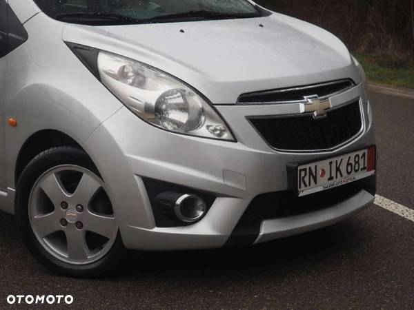 Chevrolet Spark 1.2 LTZ - 34