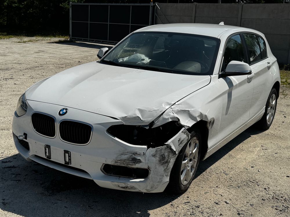 BMW 1 Series F20/F21 118i Advantage 2015