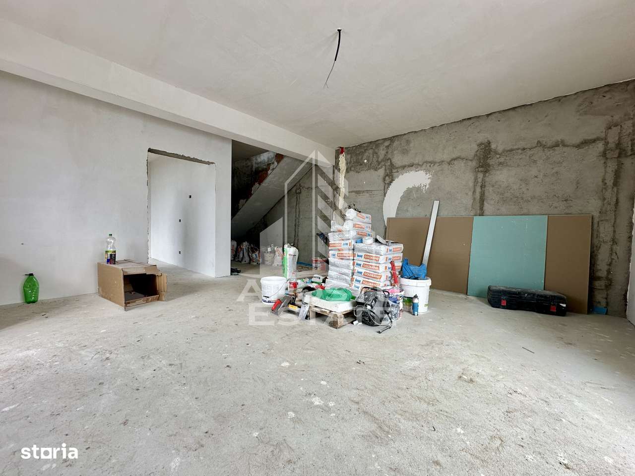 Duplex cu 4 camere in Chisoda la rosu - Imagine principală: 5/11