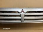 mitsubishi space wagon III grill atrapa MR275627 - 3