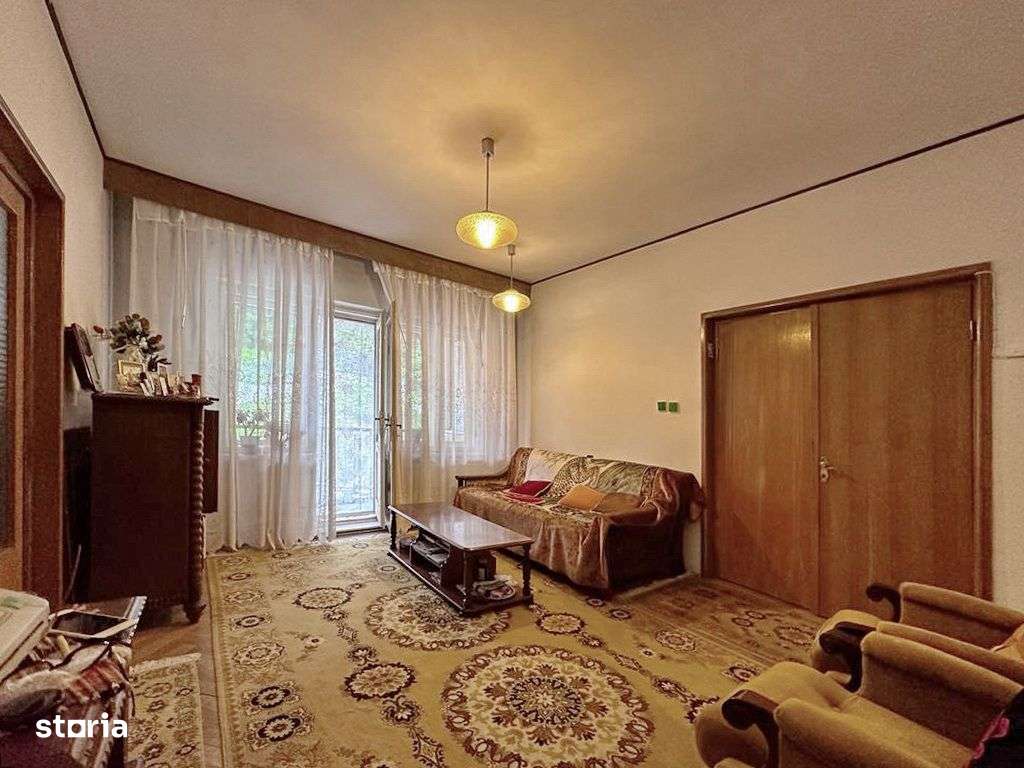 Apartament Ultracentral, cu priveliste - Suprafata totala 150 mp utili - Imagine principală: 4/12