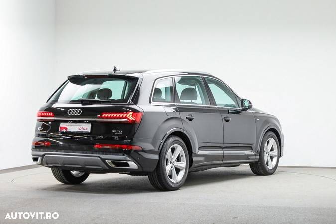 Audi Q7 - 4