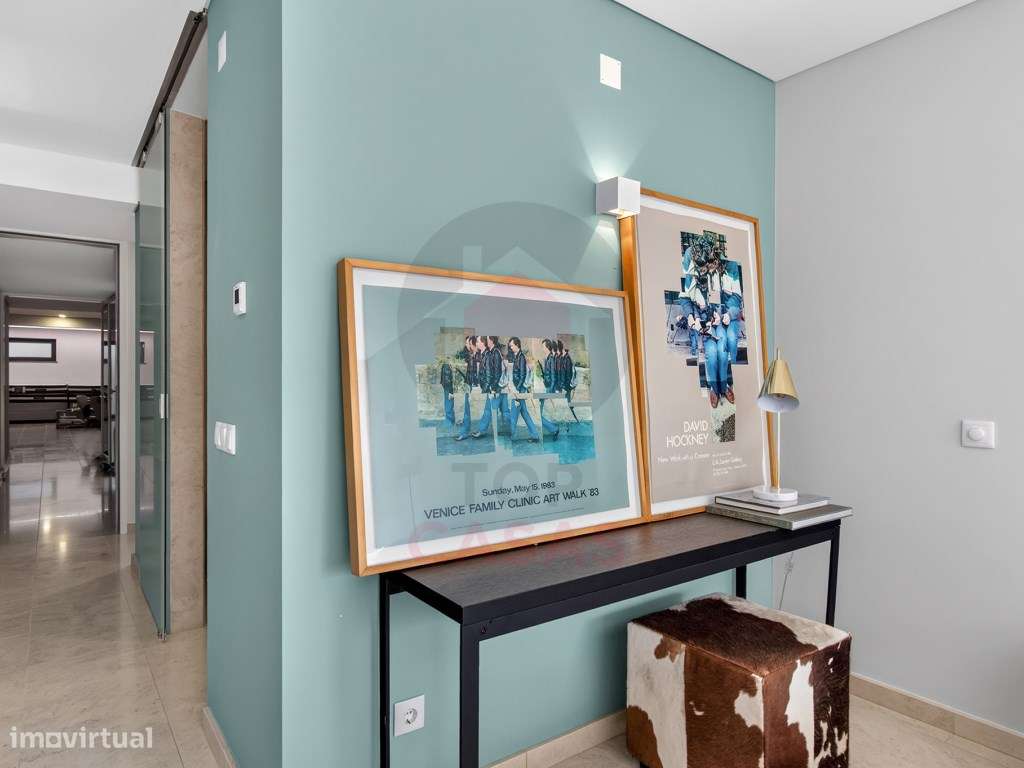 Propriedade contemporânea que combina privacidade, arquitetura e na...-56