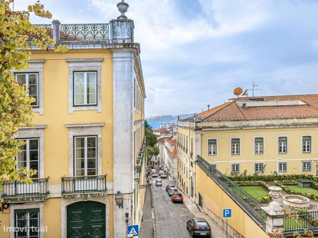 T2 na zona histórica de Lisboa - Grande imagem: 2/50