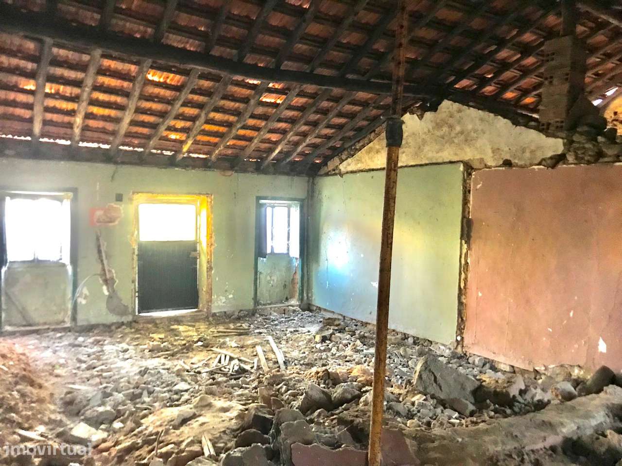 Moradia, Arrecadação, Terreno 1720m2-7