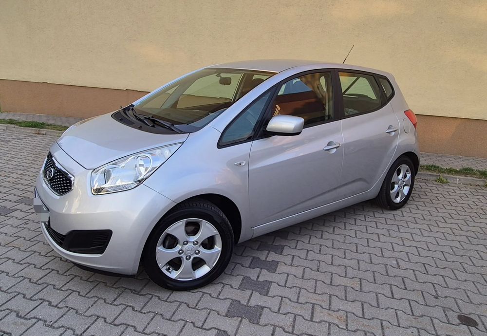Kia Venga 1.4 L 2012