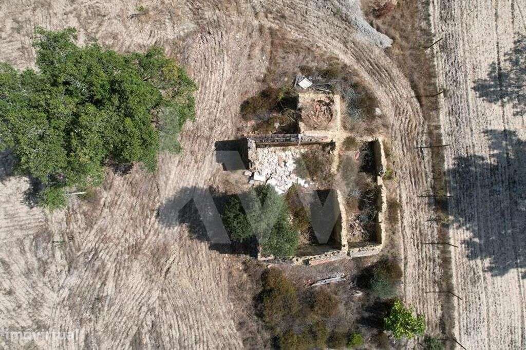 Terreno 1.525ha - Projeto de 416 m2 de construção aprovado - Melides - Grande imagem: 2/29