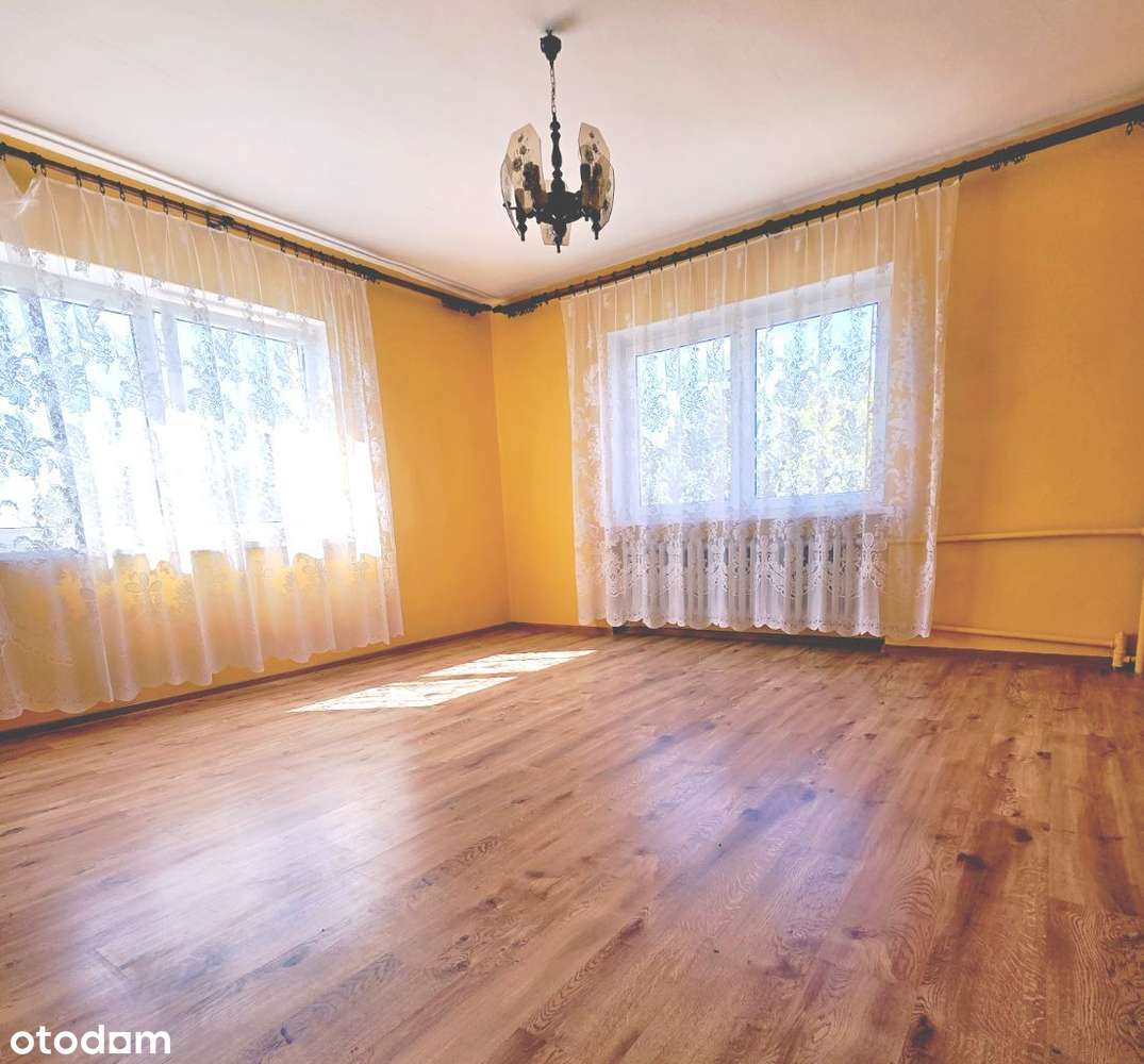 Dom pod miastem 5 pokoi 3 garaże  ogród i sad-11