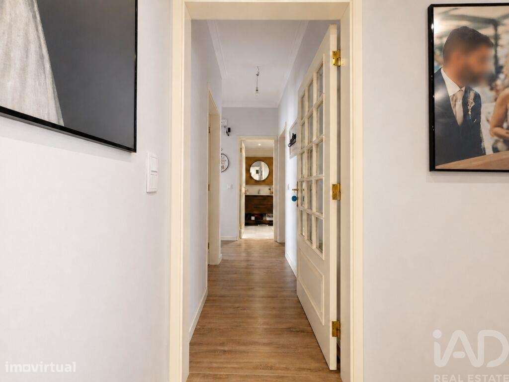 Apartamento T4 em Amora de 122 m2-15