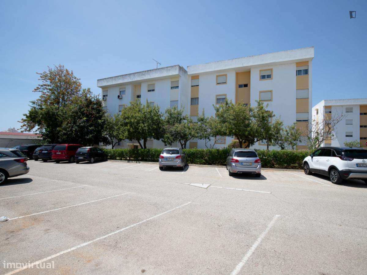 Apartamento com 3 quartos - localizado em Faro - Grande imagem: 5/8