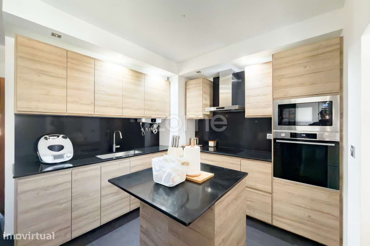 Apartamento T3 em Paio Pires-10