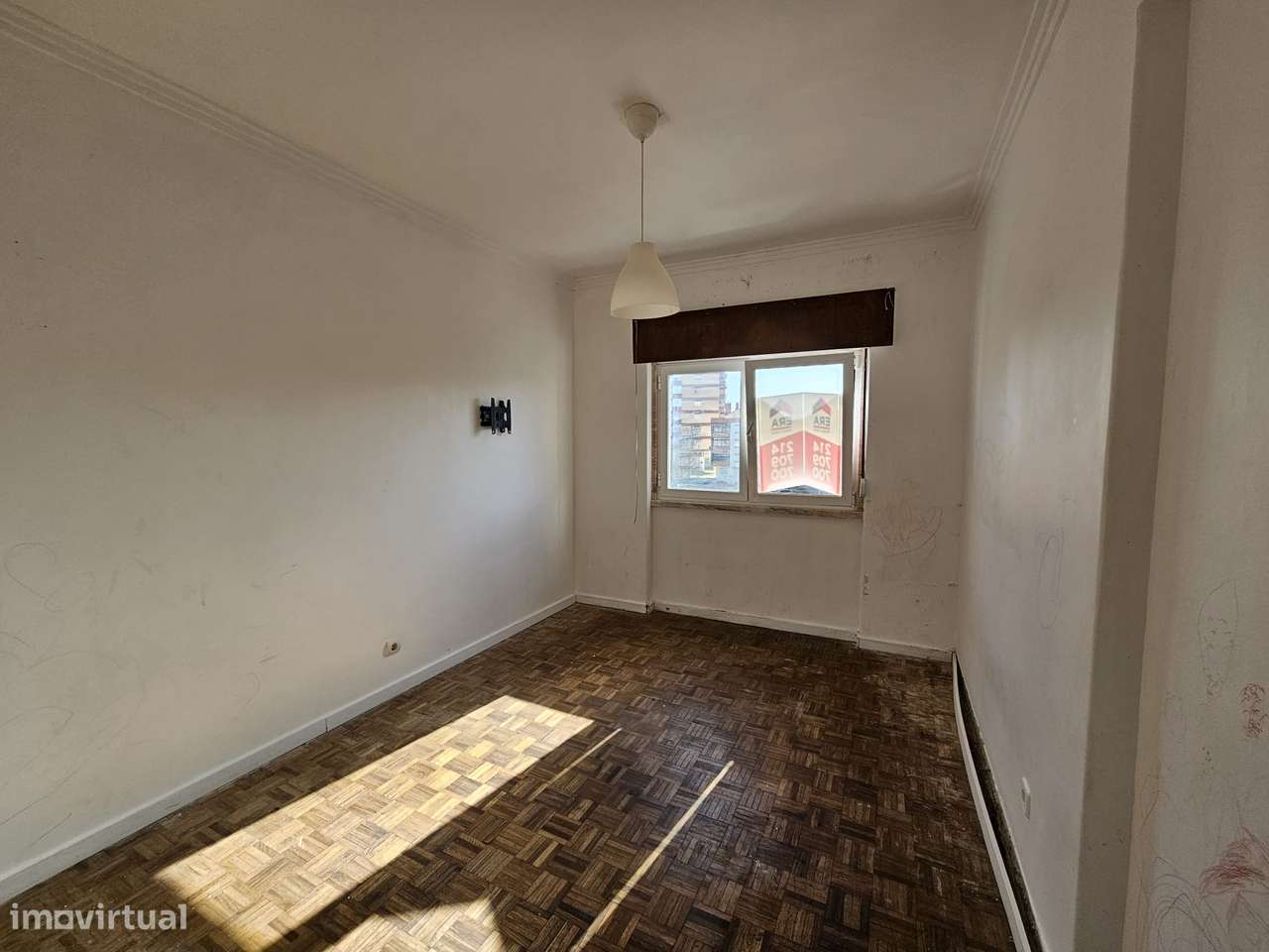 T2 na Amadora – Oportunidade para Remodelação Total - Grande imagem: 5/12