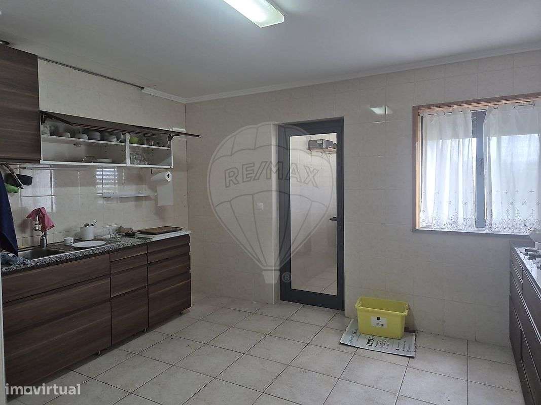 Apartamento T2 para arrendamento - Grande imagem: 5/7