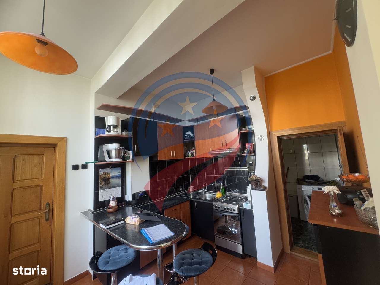 Casa cu 4 camere,  Zona Centrala-  Sf. Apostoli - Imagine principală: 2/20