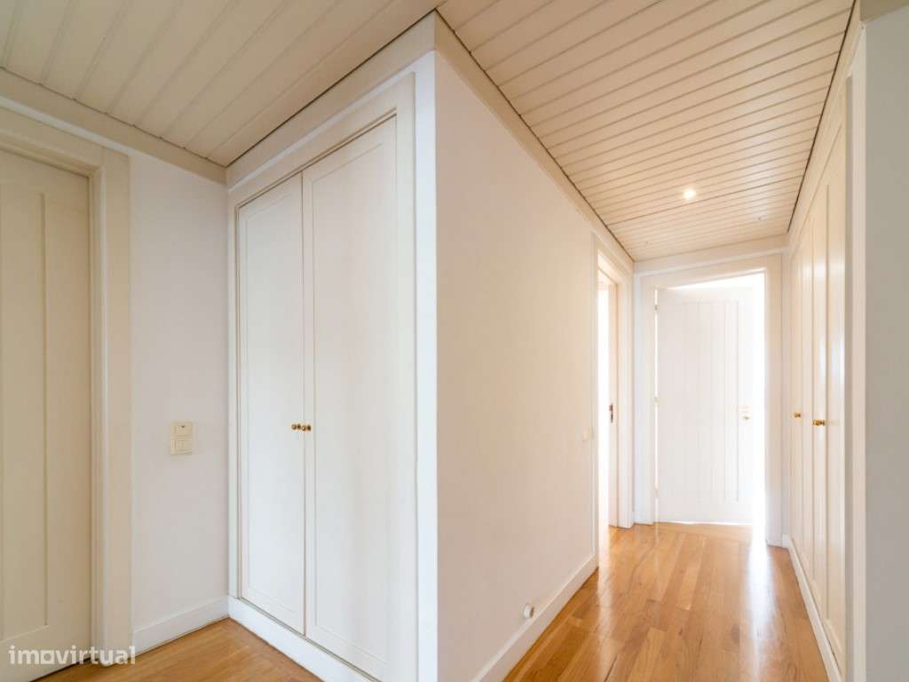 T3+2 em condominio de prestigio nas Amoreiras, com terraço e vista ...-32