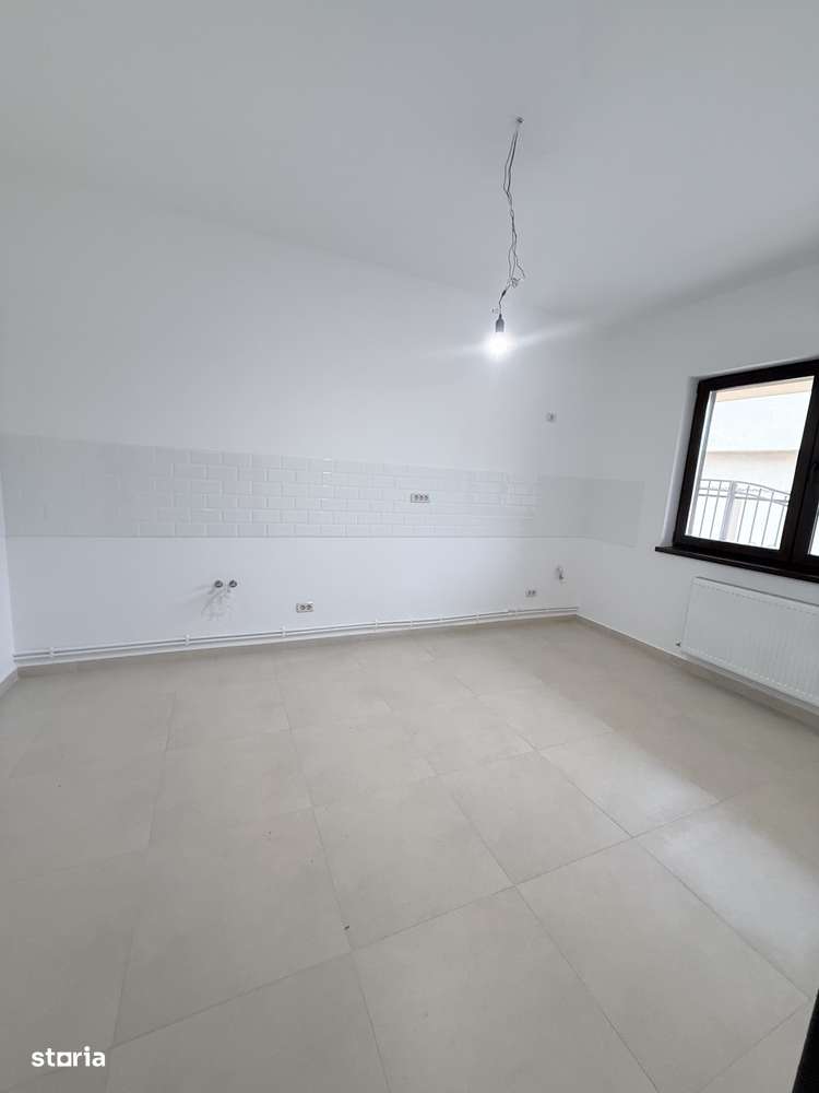 Casa individuala cu curte, 3 dormitoare - Maracineni-6