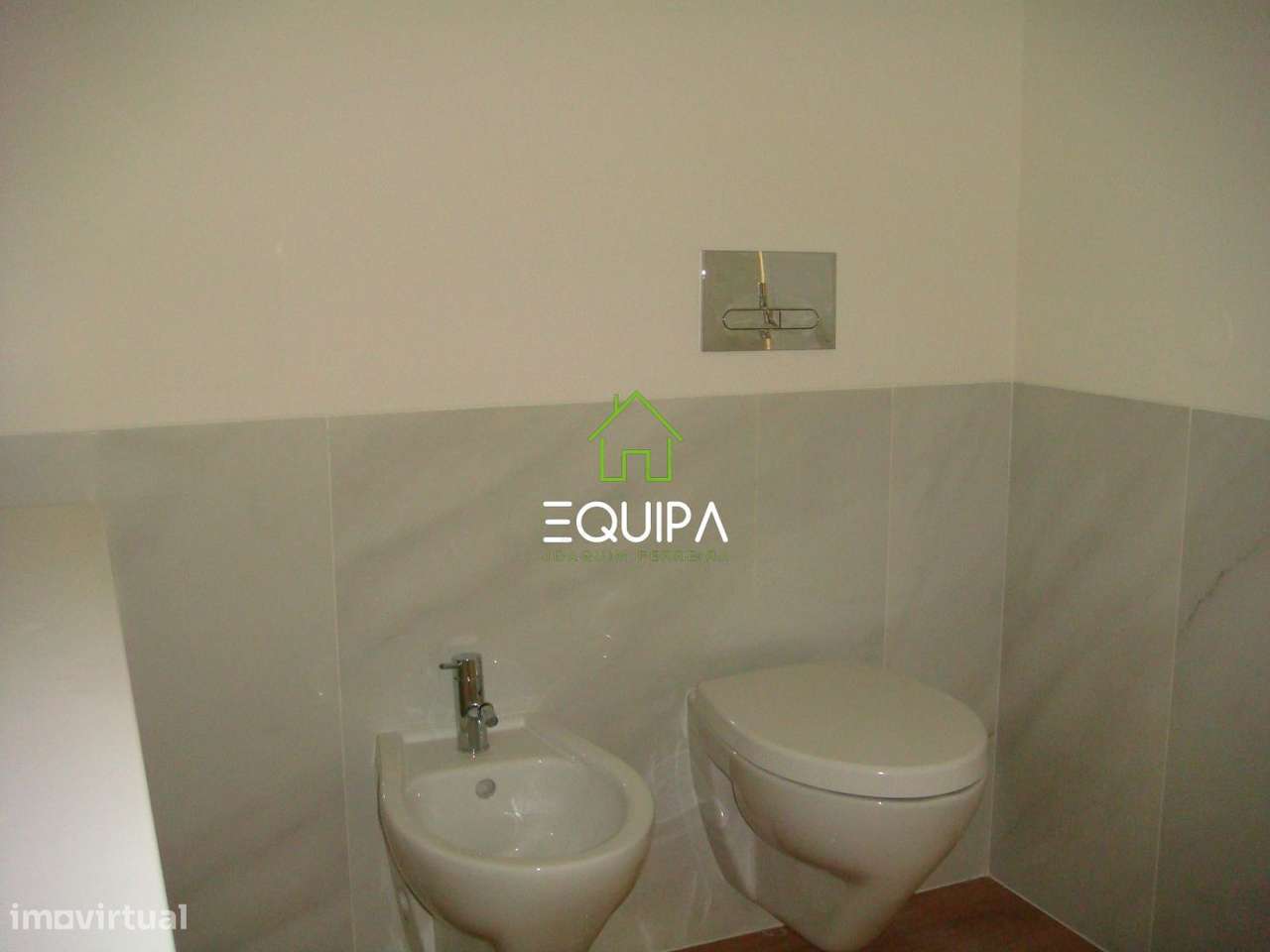 Apart. T-1, novo, no ultimo piso, com terraço e vistas para o Estádi-24