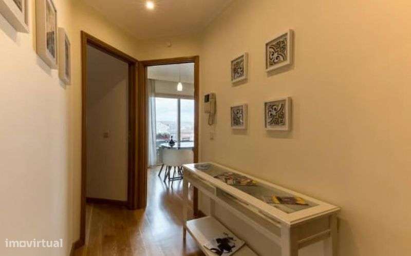 T1 de Luxo (Av. República) - Grande imagem: 4/8