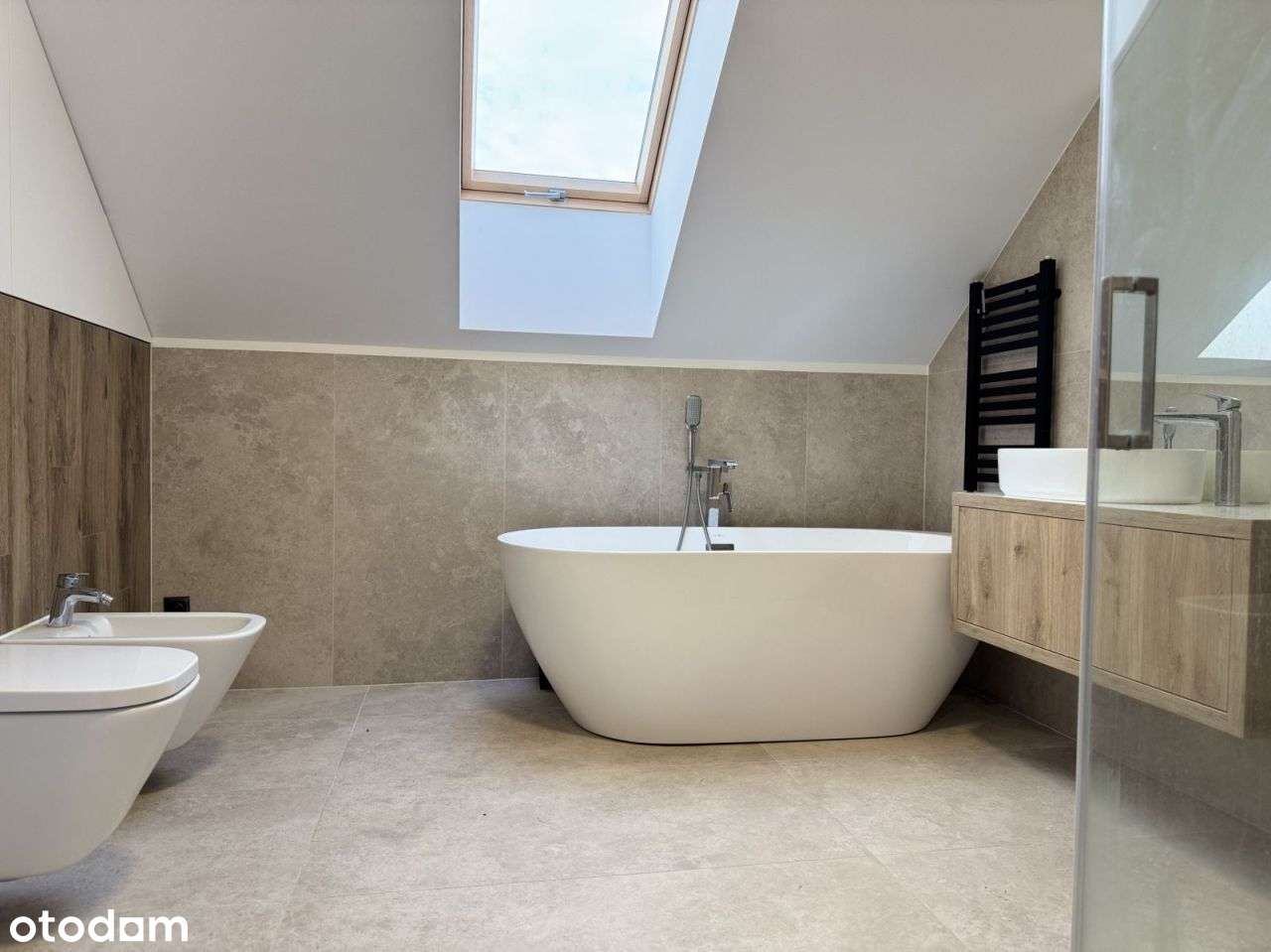 Nowoczesny dom w świetnej lokalizacji-14