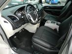 Chrysler Town & Country 3.6 Limited - 15