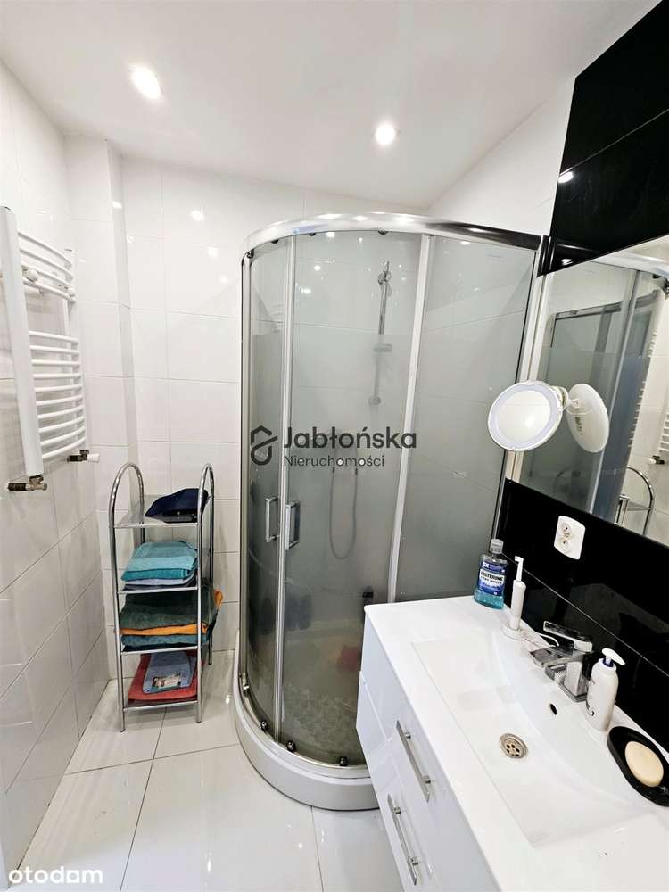 M3,Szwederowo, parking ze szlabanem, blok z cegły-5