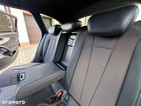 Audi A4 Avant 2.0 TDI - 11