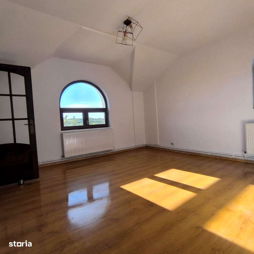 Vila de vanzare, 1070 mp teren, realizata in reg. proprie, COMISION 0% - Imagine principală: 5/19