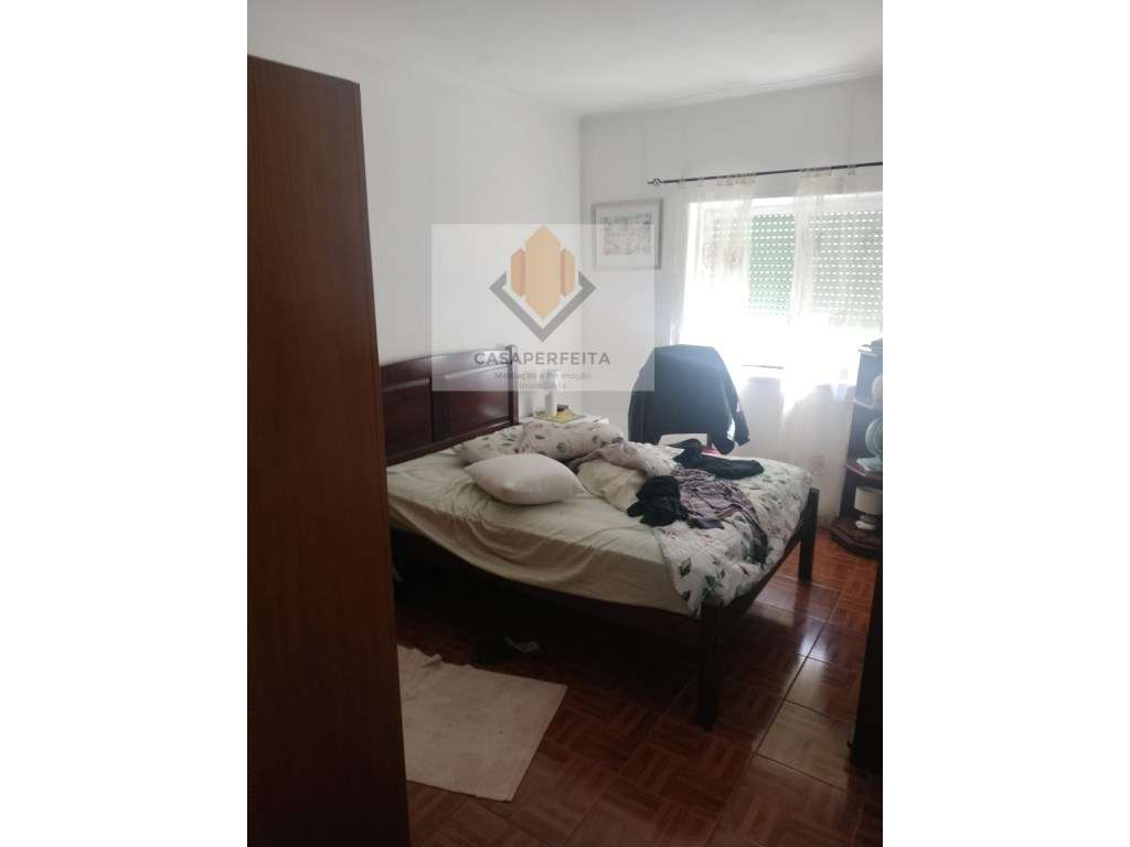 Apartamento T1 +1 com espaço exterior - Oliveira do Douro-4