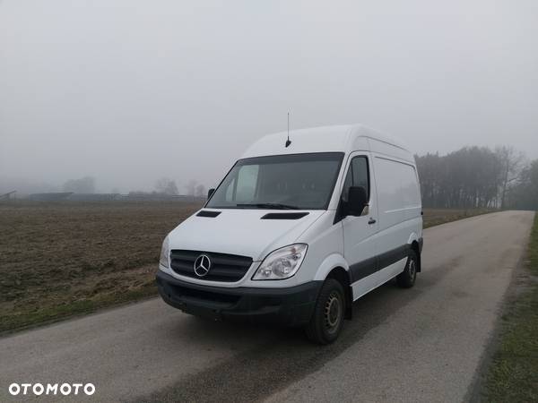 Mercedes-Benz SPRINTER - 1