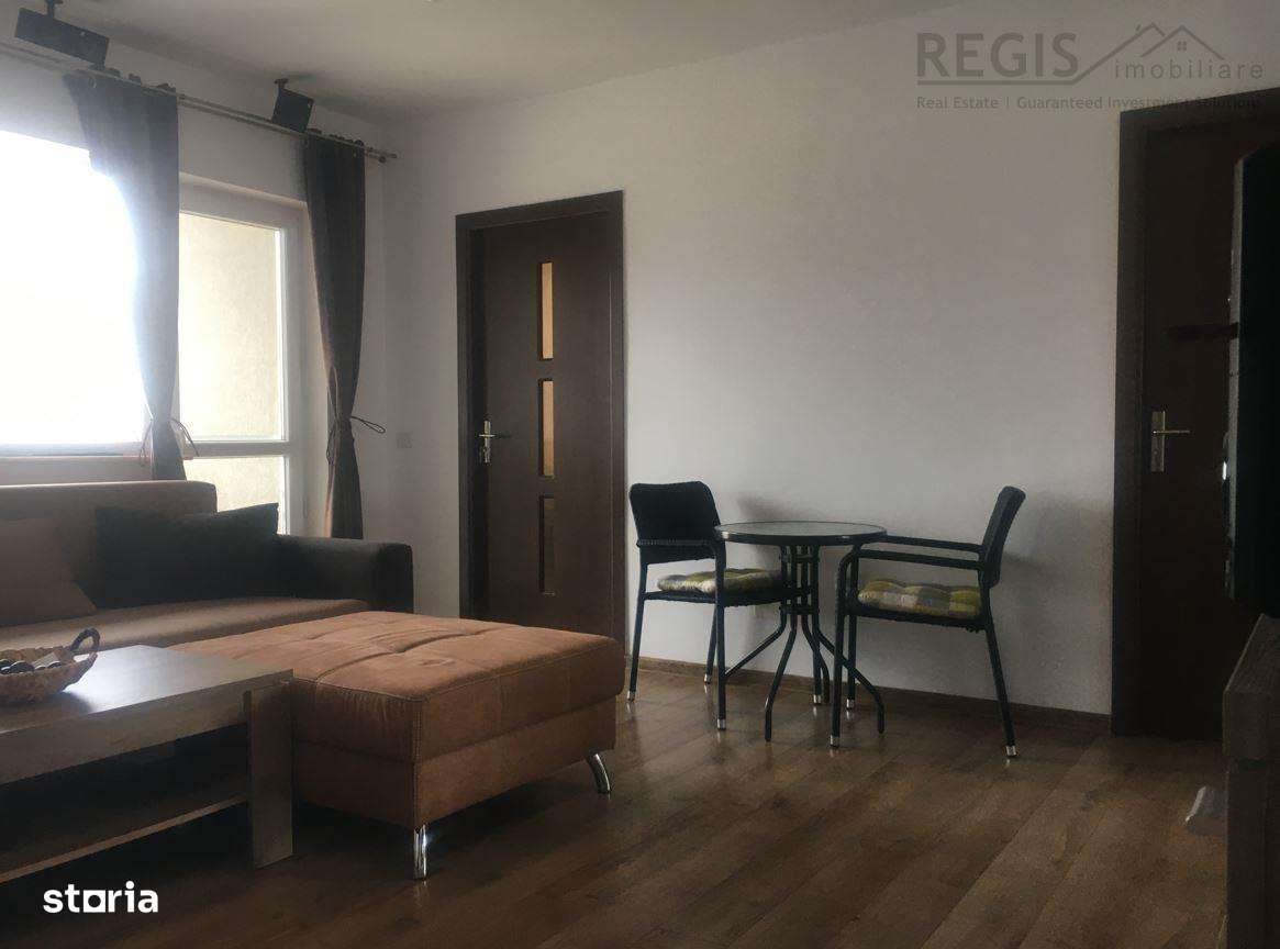 Penthouse de 3 camere in zona Sanpetru - Imagine principală: 2/13