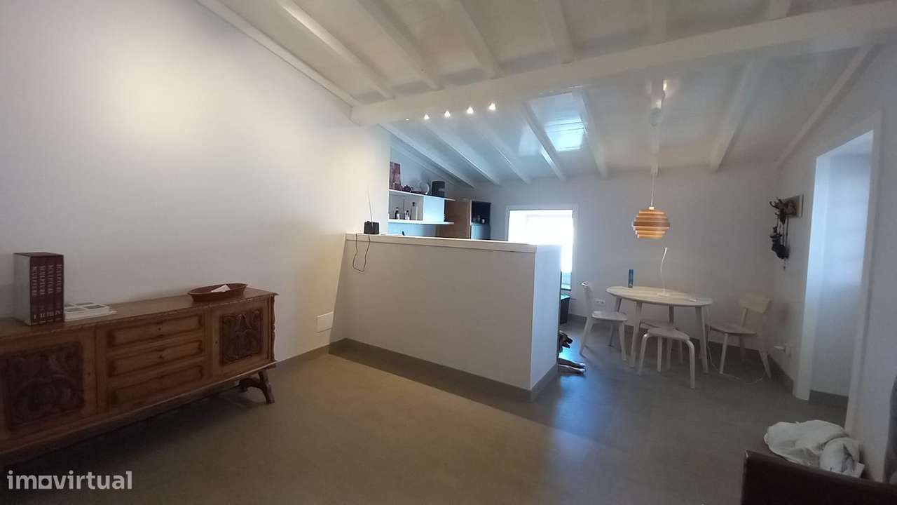 Moradia t1, mobilada e Totalmente Remodelada! - Grande imagem: 5/15