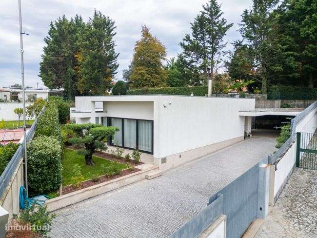 Fantástica Moradia T3 Térrea de Luxo em Braga-49