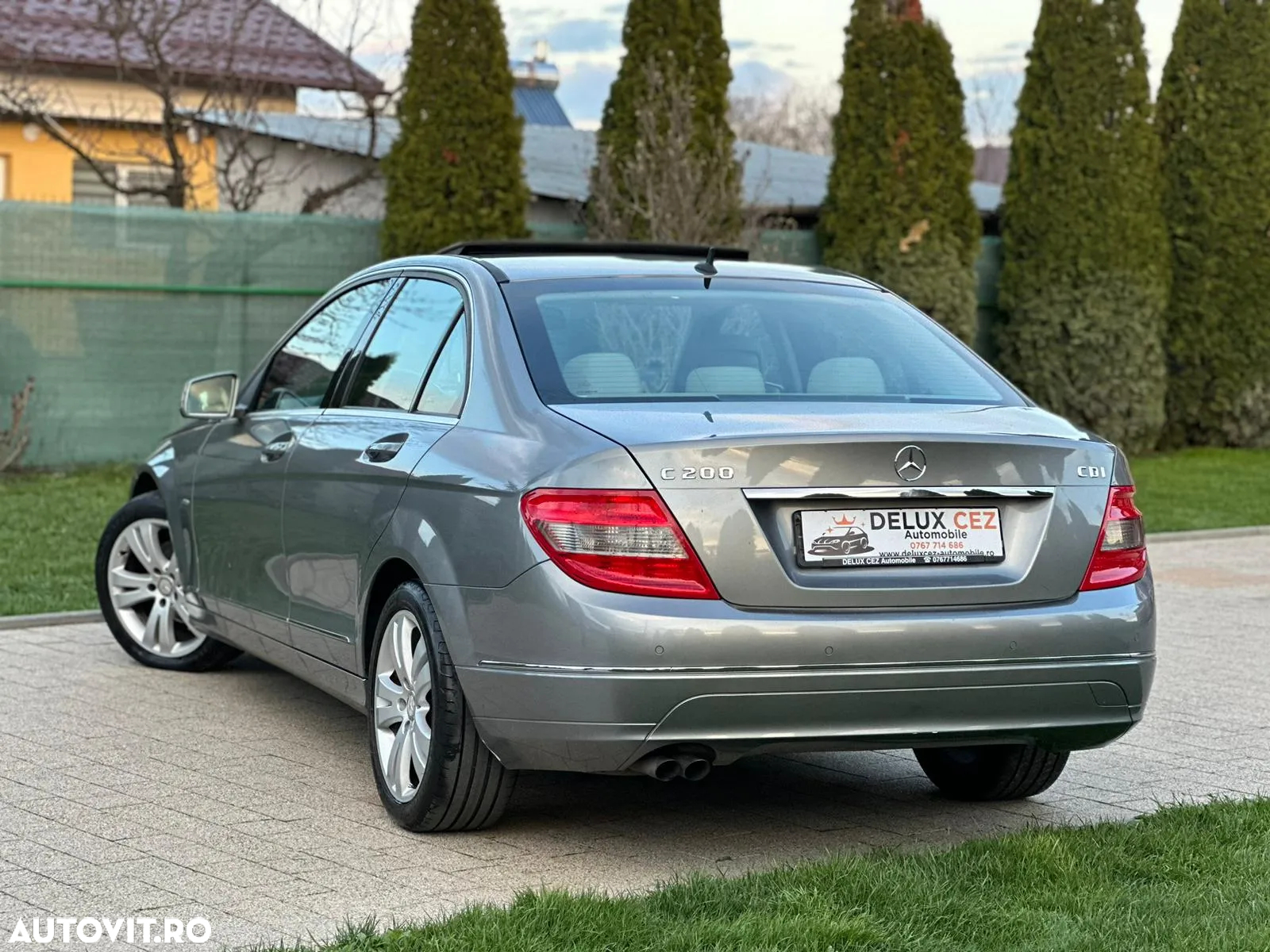 Mercedes-Benz C 200 CDI DPF (BlueEFFICIENCY) Avantgarde - 4