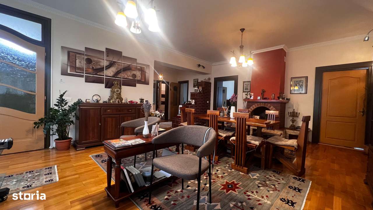 Casa cu Istorie și teren generos+clădire pentru afacere sau Evenimente - Imagine principală: 2/10