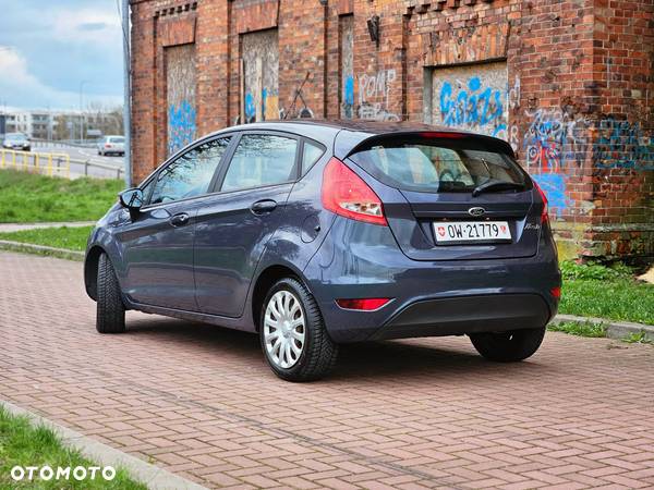 Ford Fiesta 1.25 Ambiente - 5