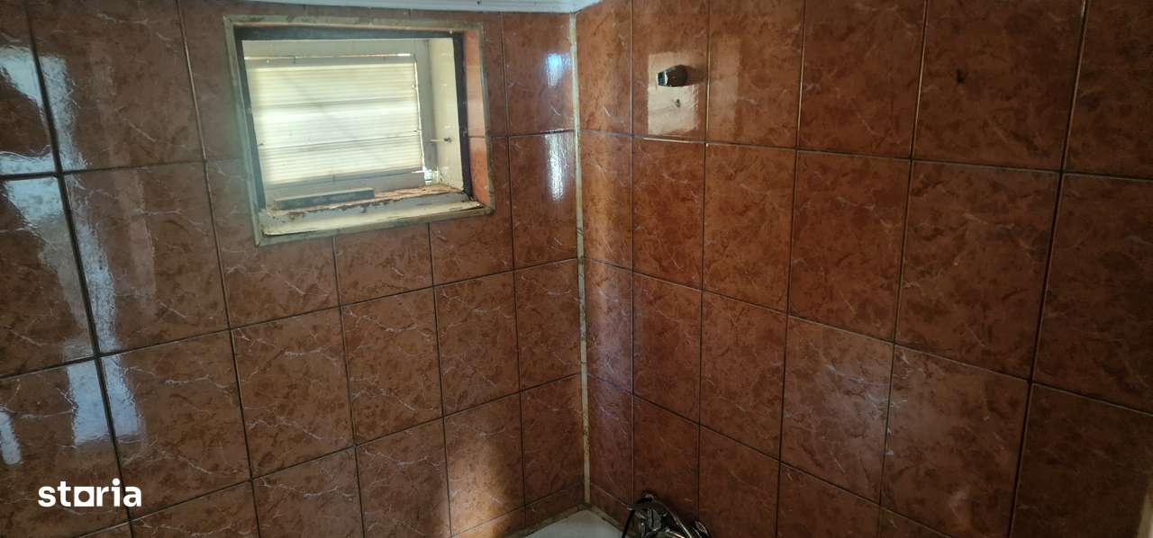 De INCHIRIAT CASA 3 Camere + dependinte - Imagine principală: 5/9