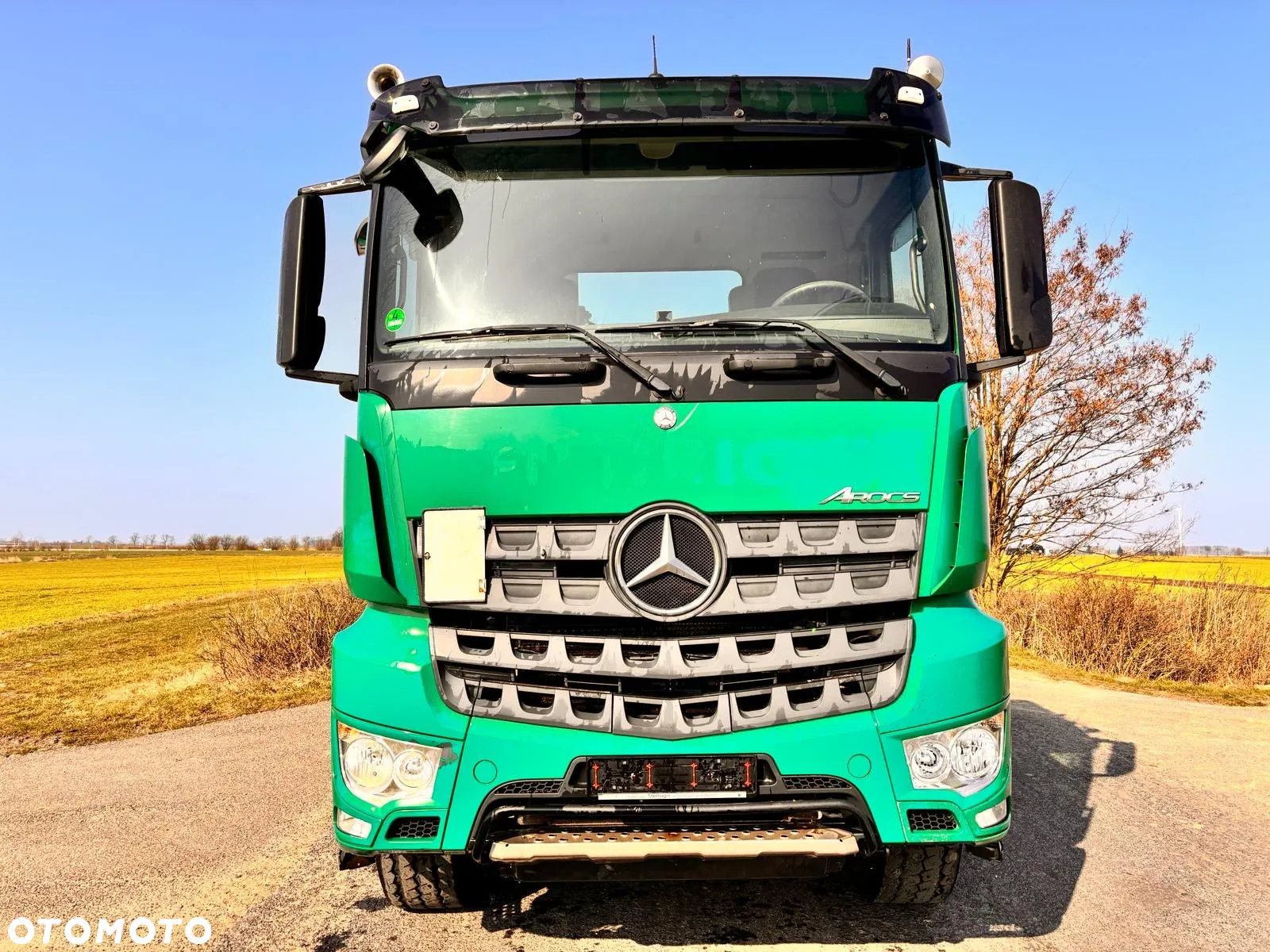 Mercedes-Benz AROCS - 8