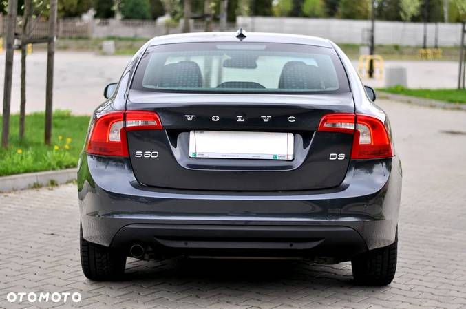 Volvo S60 - 14