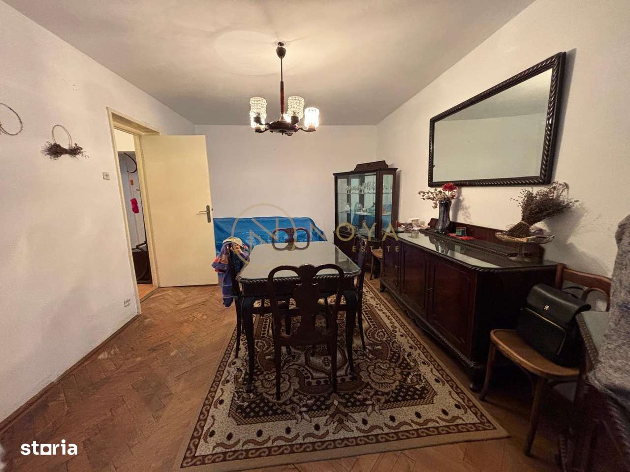 Apartament cu 4 camere de vanzare - Domenii - Imagine principală: 2/16