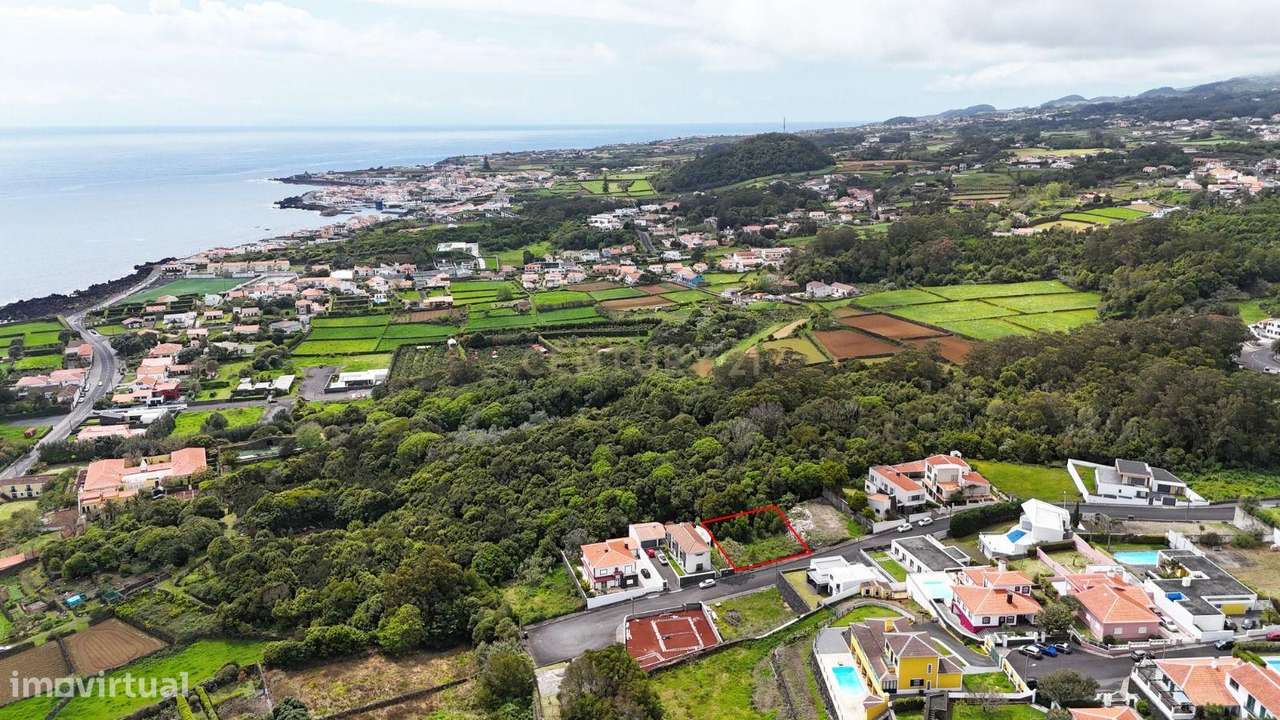 Terreno para construção em São Carlos-Ilha Terceira - Grande imagem: 2/8