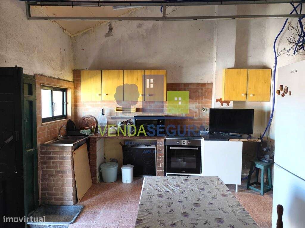 Moradia T3 R/C com Quintal | Santo Aleixo da Restauração-19